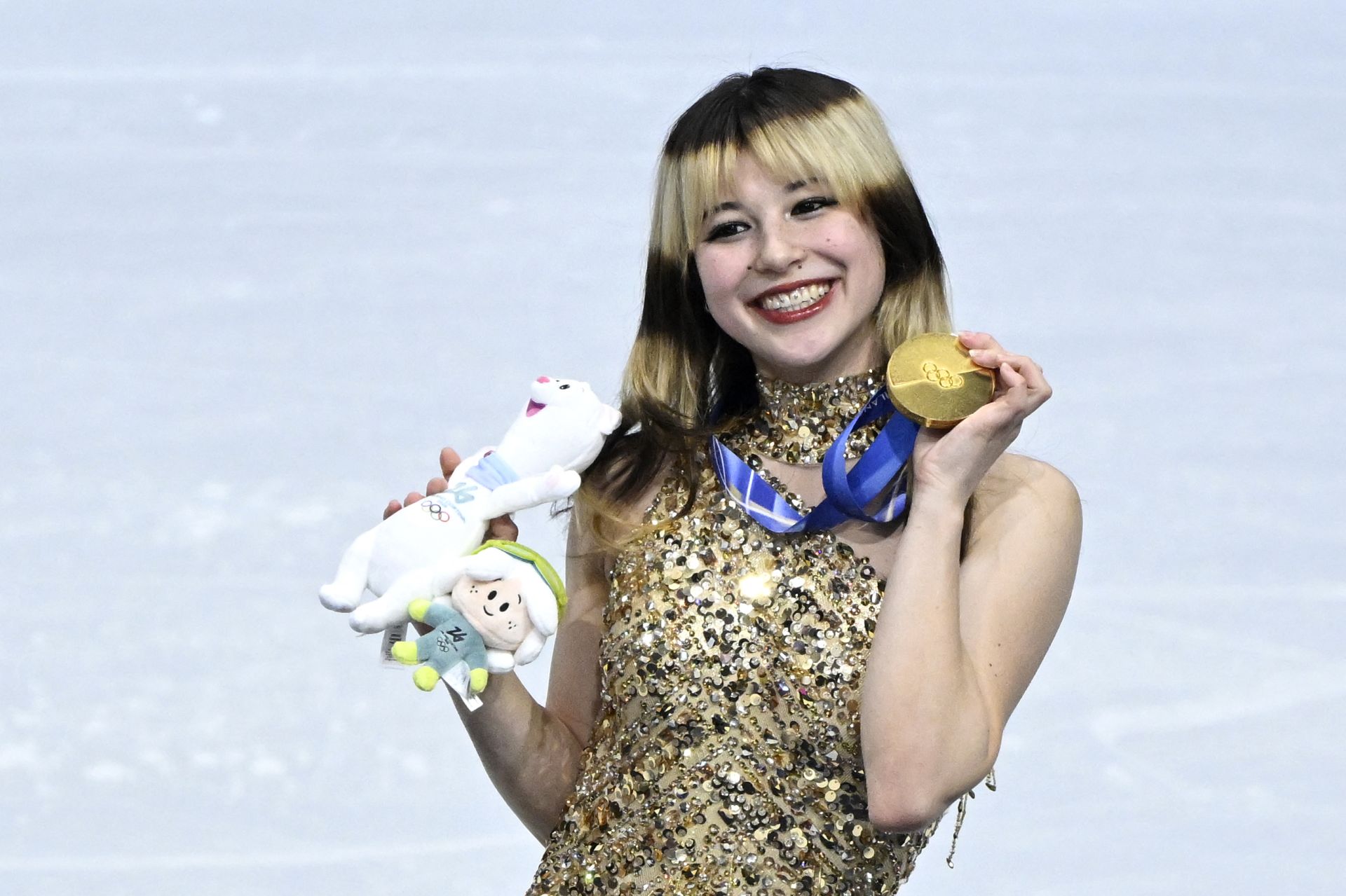 JO: grandiose et flamboyante, Alysa Liu sacrée championne olympique de patinage artistique