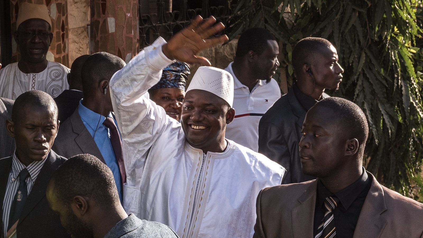 Adama Barrow réélu, vers une consolidation de la démocratie en Gambie