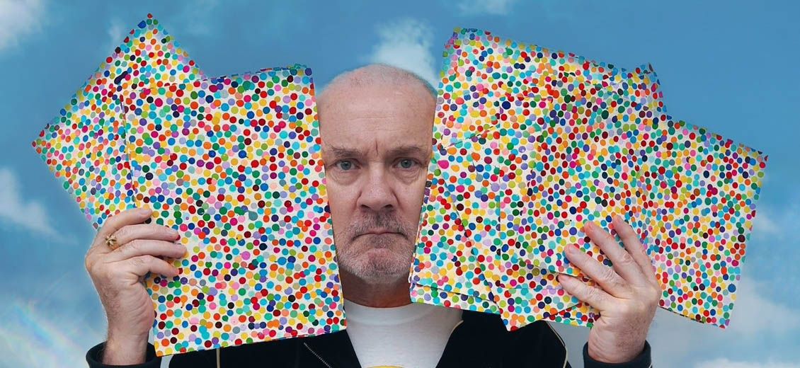 Damien Hirst brûle ses peintures dans sa galerie londonienne