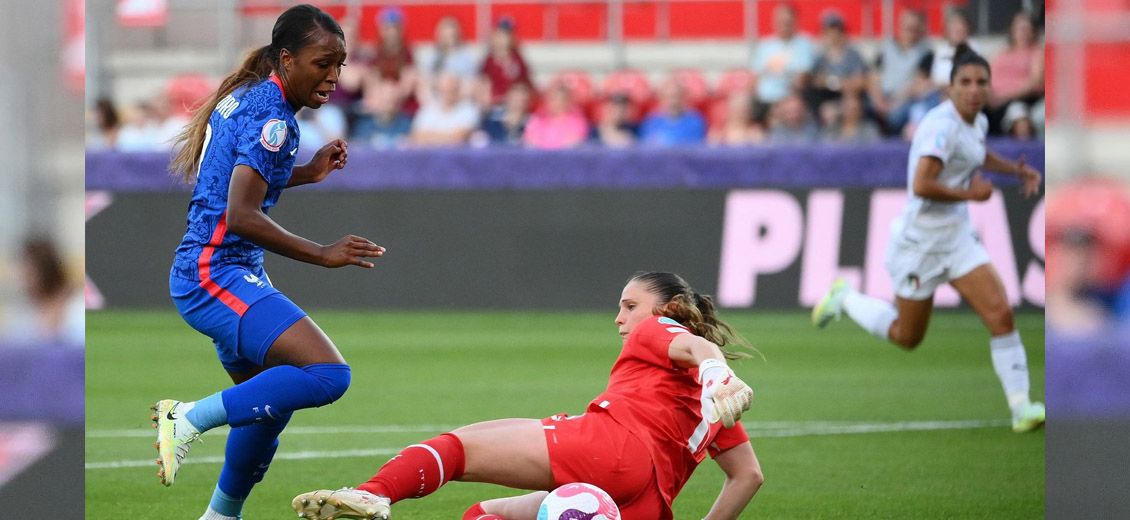 Euro: les Bleues intenables frappent un grand coup d'entrée