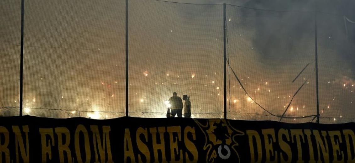 Un supporteur de football grec poignardé à mort avant le match AEK-Dinamo Zagreb