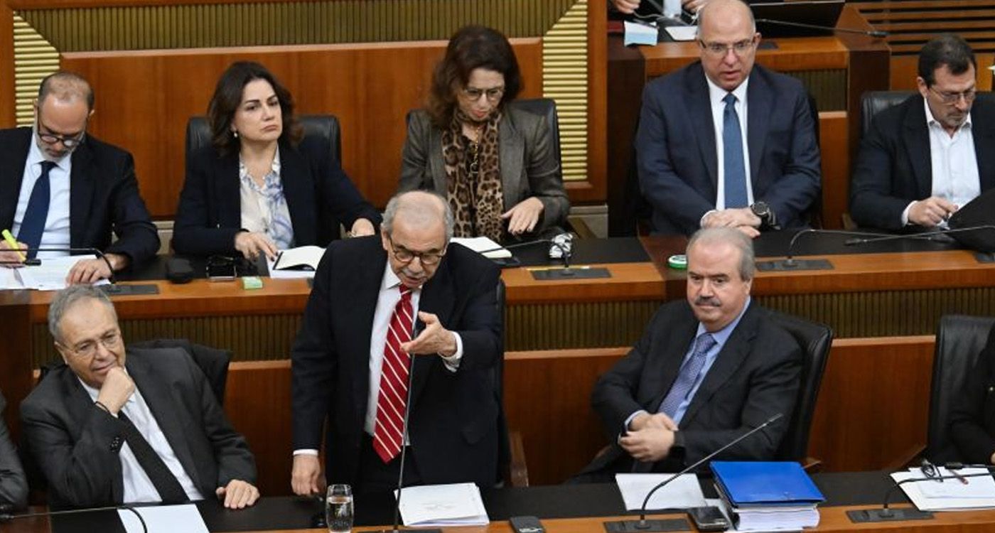 Le Parlement adopte le budget 2026 après une séance tendue