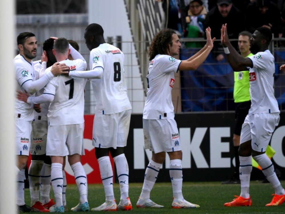 Coupe de France: l'OM s'en sort à dix face à Hyères