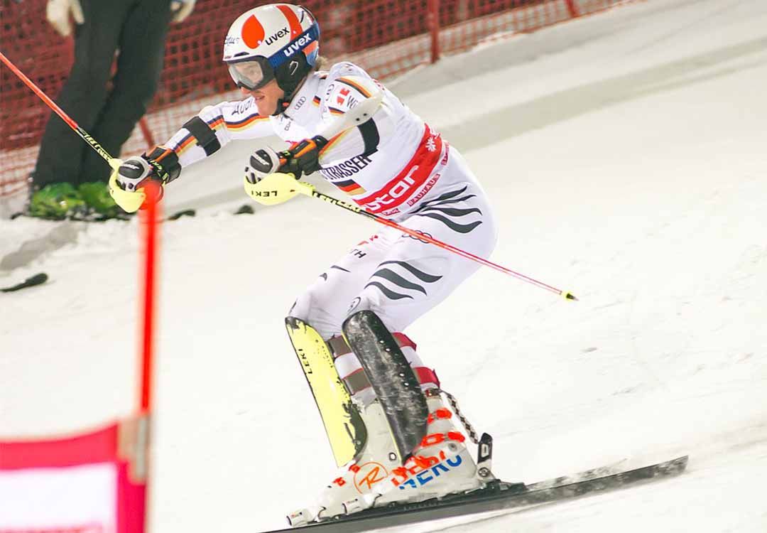 Ski alpin: Strasser s'impose à Schladming avant les JO