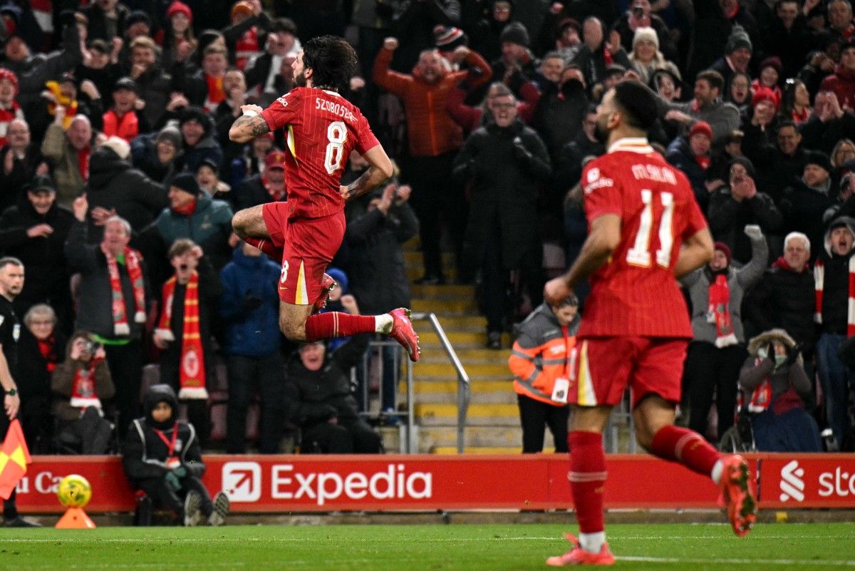 Coupe de la Ligue: Liverpool souffle Tottenham (4-0) et revient en finale