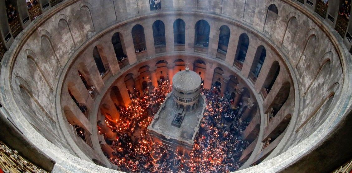 Feu sacré: l'Eglise orthodoxe fustige les restrictions israéliennes