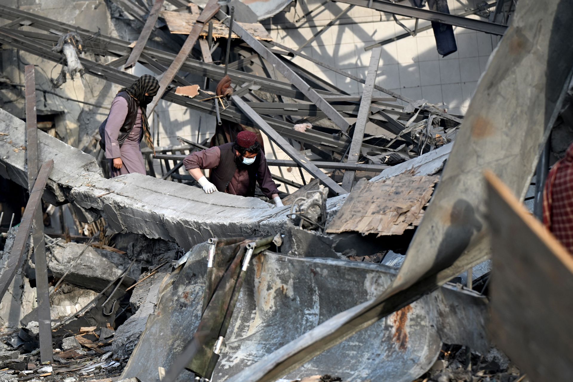 Frappe pakistanaise sur Kaboul: environ 400 morts