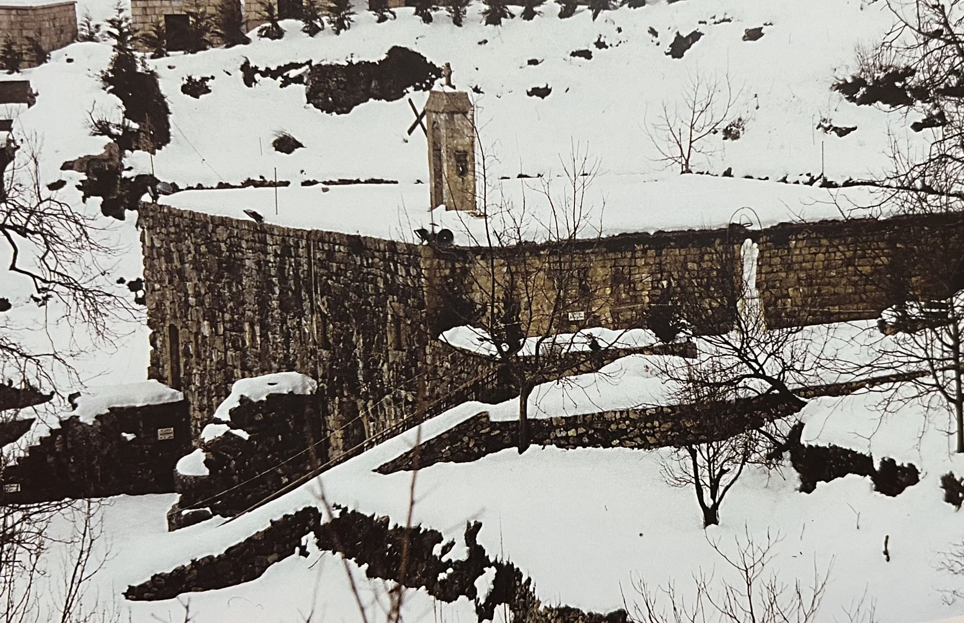 Les inscriptions de Notre-Dame d'Ilige