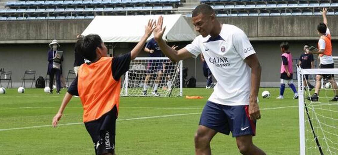 Le PSG et Mbappé en visite au Kodokan avec Teddy Riner