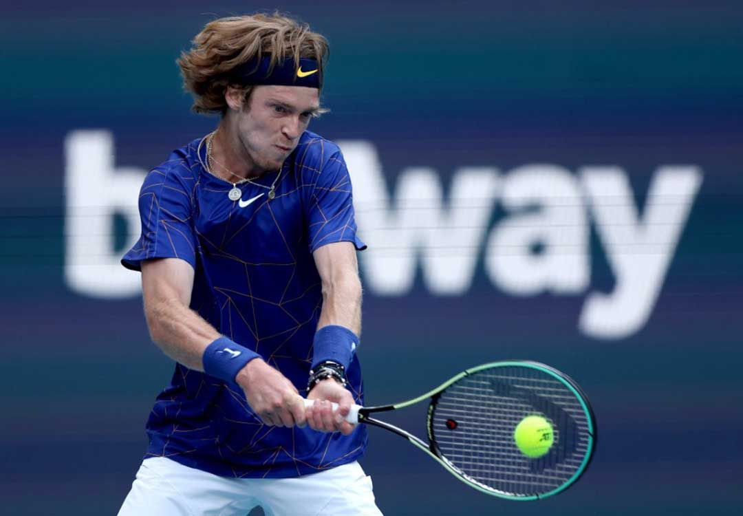 Rublev juge totalement discriminatoire l'exclusion des Russes de Wimbledon