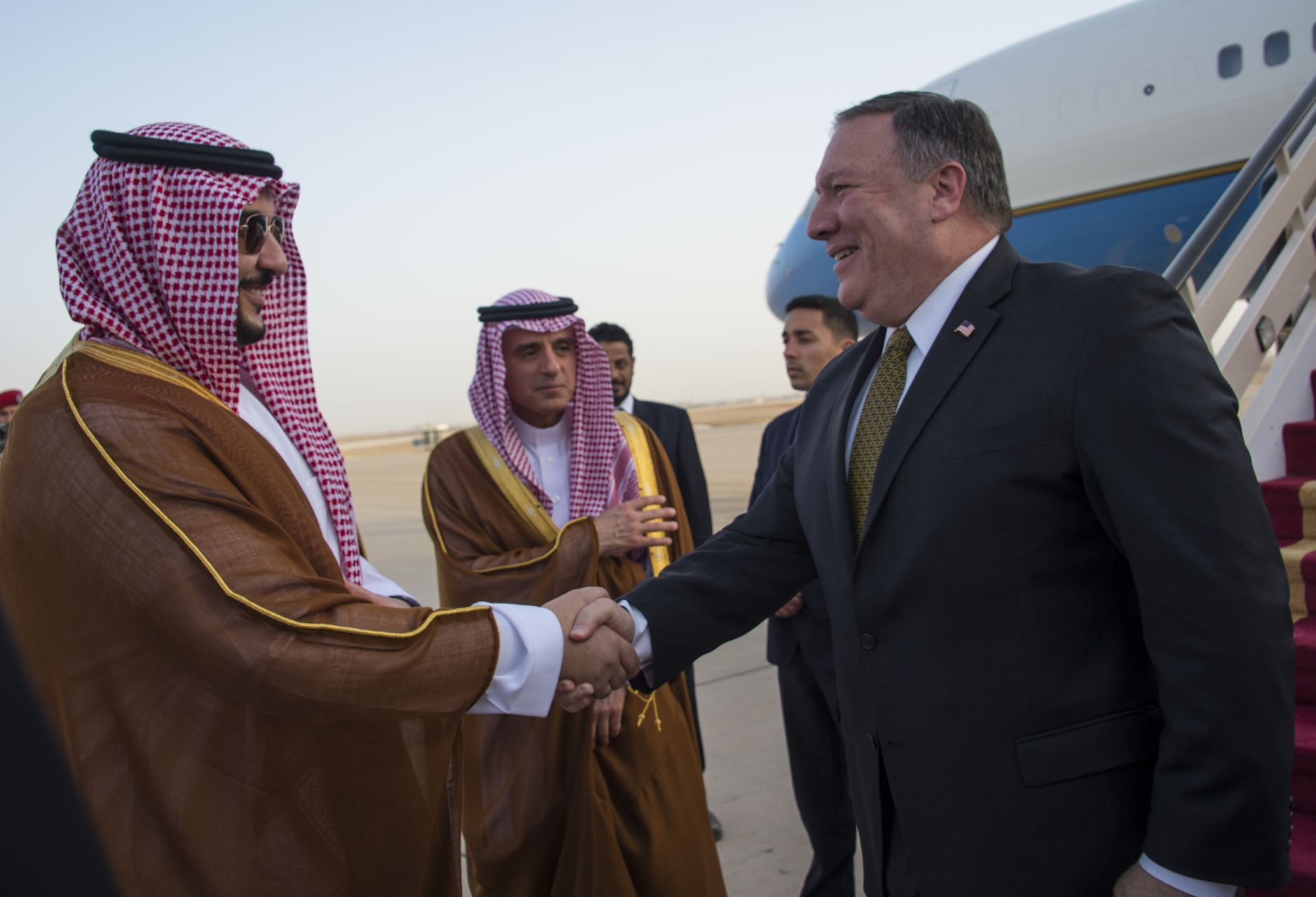 Un haut responsable irakien à Riyad, après des frappes américano-saoudiennes en Irak