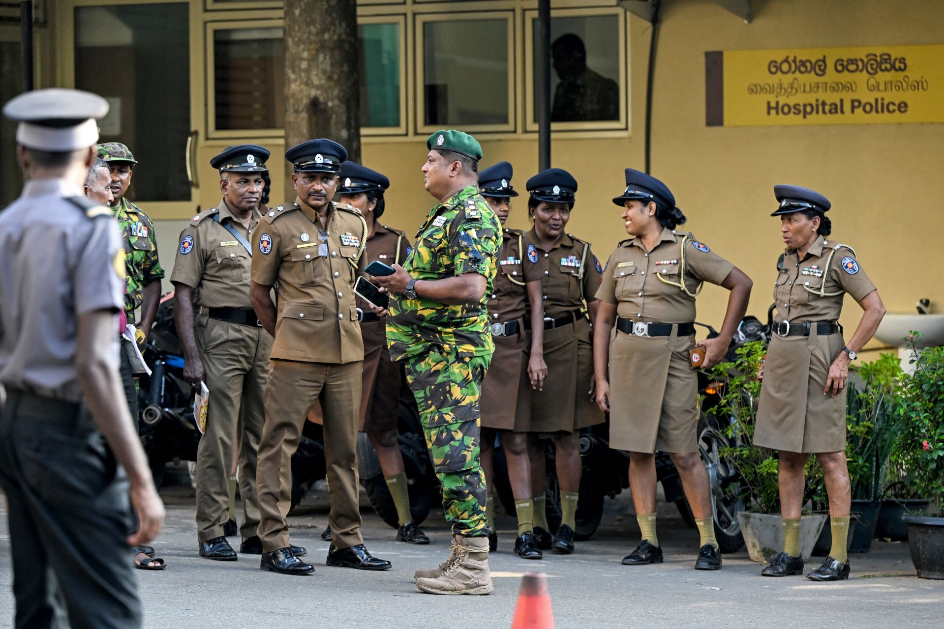 Le Sri Lanka a pris le contrôle d'un navire de guerre iranien, redoutant une attaque américaine