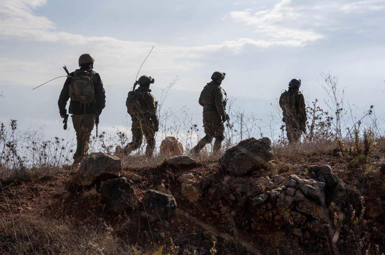 Israël poursuit ses violations du cessez-le-feu en ce dernier soir de 2024