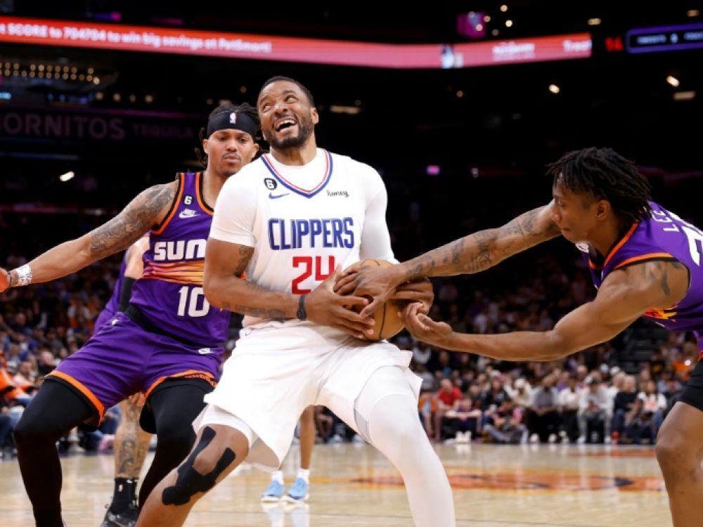 NBA: les Clippers et les Warriors confirment leur place en play-offs, barrages pour les Lakers