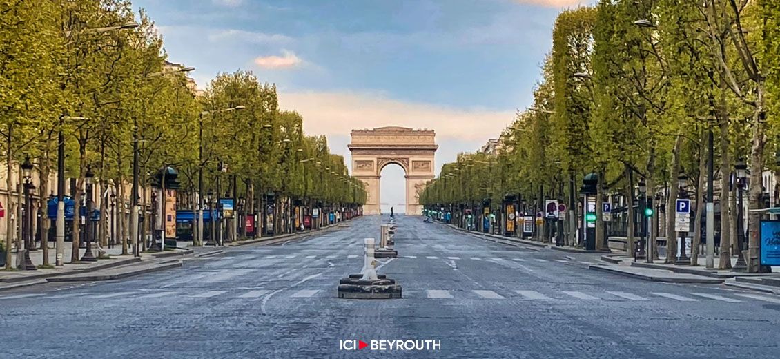 L'avenue des Champs-Élysées devient salle de classe