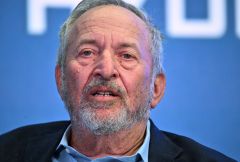 Affaire Epstein: un ex-ministre américain des Finances démissionne de son poste à Harvard