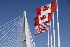 Les droits de douane entre les États-Unis et le Canada au cœur des élections de mi-mandat dans le Michigan
