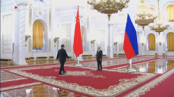 Poutine déroule le tapis rouge à Xi Jinping