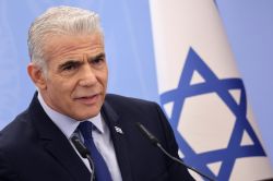 Yaïr Lapid appelle à la destitution de Netanyahou