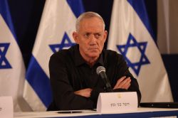 Benny Gantz appelle à des élections anticipées en Israël