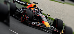 GP d'Australie: Verstappen en pole, Mercedes sourit