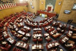 Iran: frappes israélo-américaines contre l'institution chargée d'élire un nouveau guide suprême