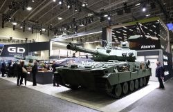 Trump veut interdire versements de dividendes et rachats d'actions aux entreprises de la défense