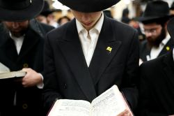 États-Unis: un tireur signalé dans une synagogue du Michigan, opération de police en cours  