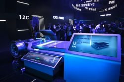 CATL va lancer une batterie au sodium pour voitures électriques