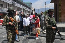 Le Cachemire, au coeur de 78 ans de relations conflictuelles entre l'Inde et le Pakistan