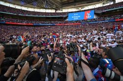 Coupe d'Angleterre: Crystal Palace surprend Manchester City et ouvre son livre d'o