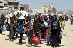 Gaza : Macron, Starmer et Carney promettent de ne pas rester « les bras croisés » face aux actions de Netanyahou