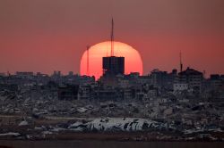 Gaza: Netanyahu veut déraciner le Hamas, qui évalue des \