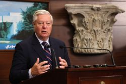 Un sénateur américain accuse le Hamas et le Hezbollah de se réarmer