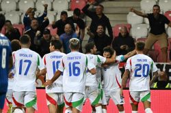 Qualifs Coupe du monde 2026: l’Italie tremble mais passe