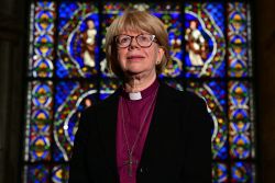 Sarah Mullally, première femme nommée cheffe de l'Église anglicane d'Angleterre