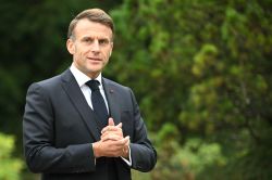 France: mission de la dernière chance pour le Premier ministre démissionnaire