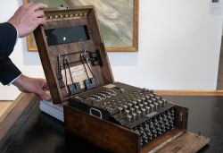 Qu'est-ce que la machine Enigma M4 ? 