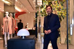 Pietro Beccari prend les rênes de LVMH Fashion Group et amorce un nouveau cap