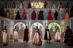 La secrète collection Dior d'Alaïa s'expose à Paris pour la première fois