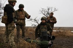 Moscou rejette le déploiement d'une force multinationale européenne en Ukraine