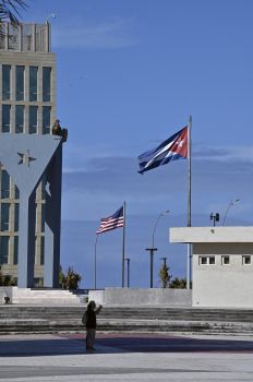 Trump durcit le ton contre Cuba, colère à La Havane