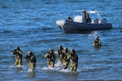 Face à la menace russe, l'OTAN s'entraîne à un débarquement sur la côte Baltique