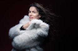 Musique: Vingt ans après «New Soul», Yael Naim retrouve la lumière avec «Solaire»