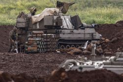 Israël va «intensifier ses opérations terrestres ciblées» au Liban 