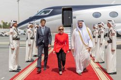 A Doha, Georgia Meloni évoque la crise énergétique avec l'émir du Qatar