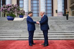 Trump et Xi affichent leur volonté d’apaisement malgré les tensions sur Taïwan et le commerce