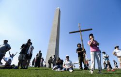 Administration Trump et religieux conservateurs célèbrent les racines chrétiennes de l’Amérique