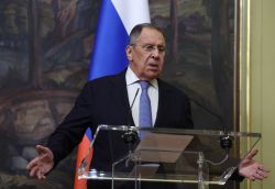 La Russie soutient l’accord États-Unis/Iran et exhorte Israël à le respecter 