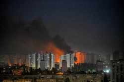 Des bombardements russes font au moins 10 morts dans la région de Kiev